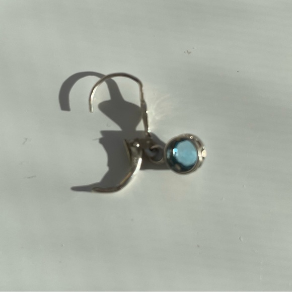 NWOT Swiss Blue Topaz and Silver Earrings - Picture 8 of 8